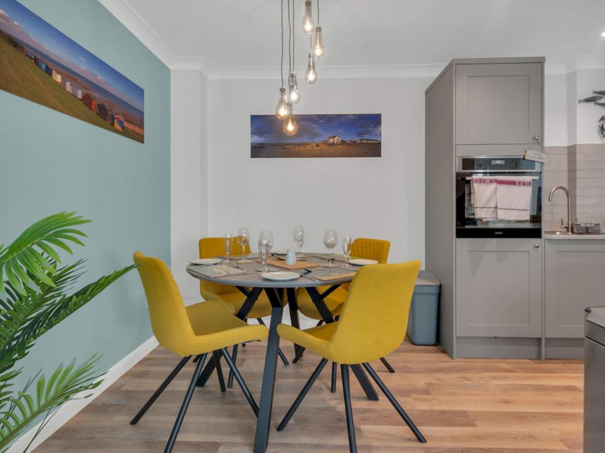 Villa Pass The Keys Stunning 2 Bed House By The Sea Whitstable Exterior foto